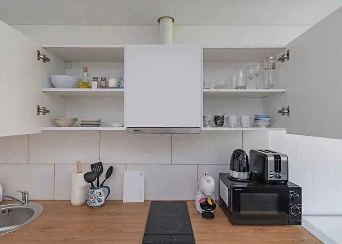 Apartment Partizanu #2 By Polo *